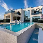 Villa Bella *