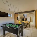 Bella Villa Bale
