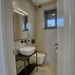 Bella Villa *