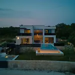 Villa Bella *